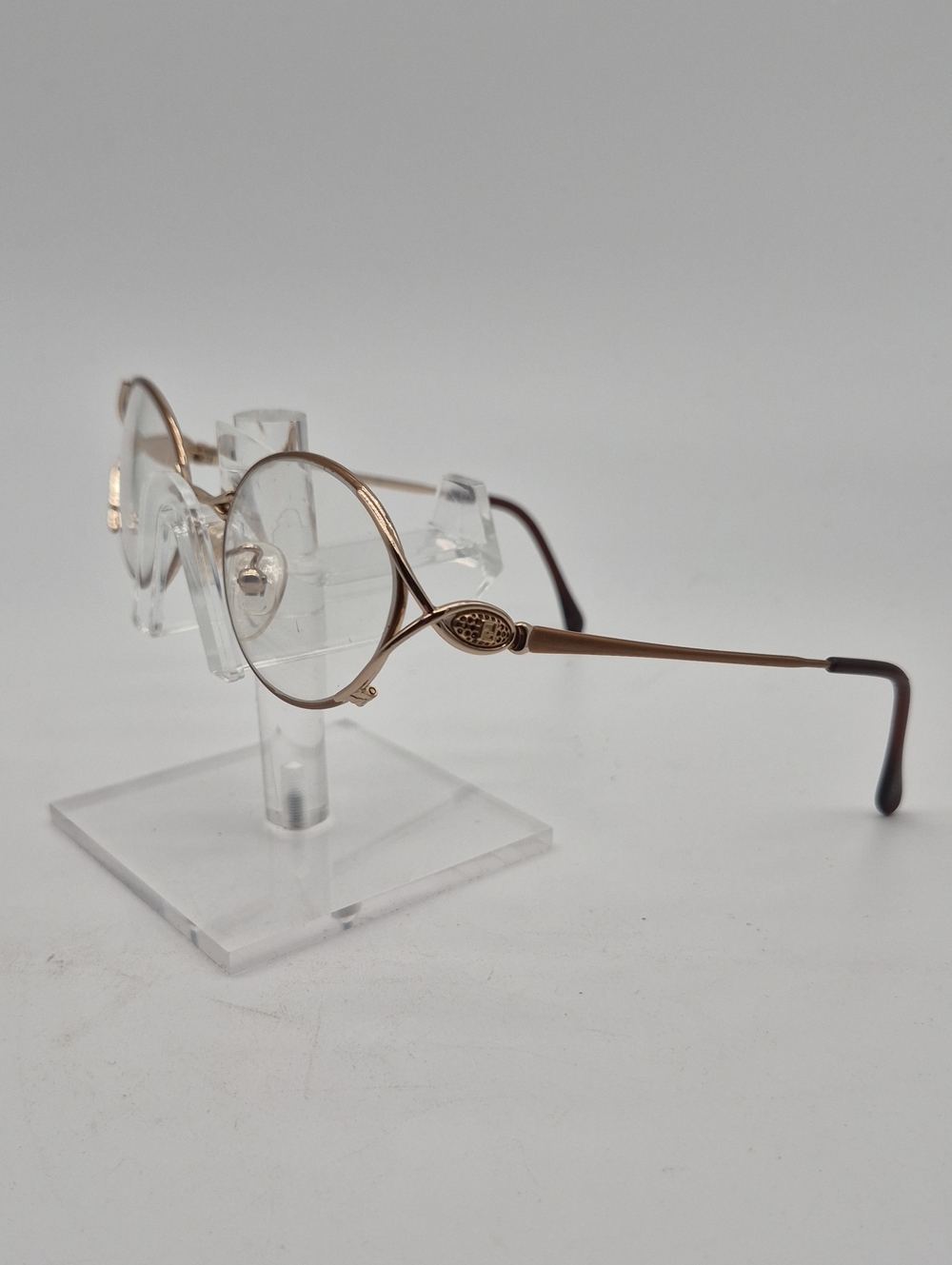 Fendi Gold Round Metal Women's Eyeglass Frames- FB1 Mocha